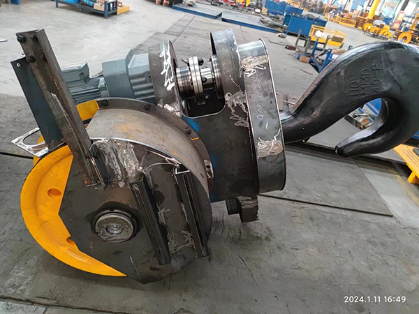 /crane-parts/images/cranepart13.jpg